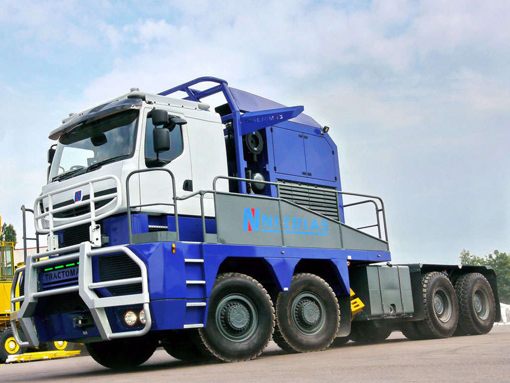 Tractomas-D75-TR8x8-1